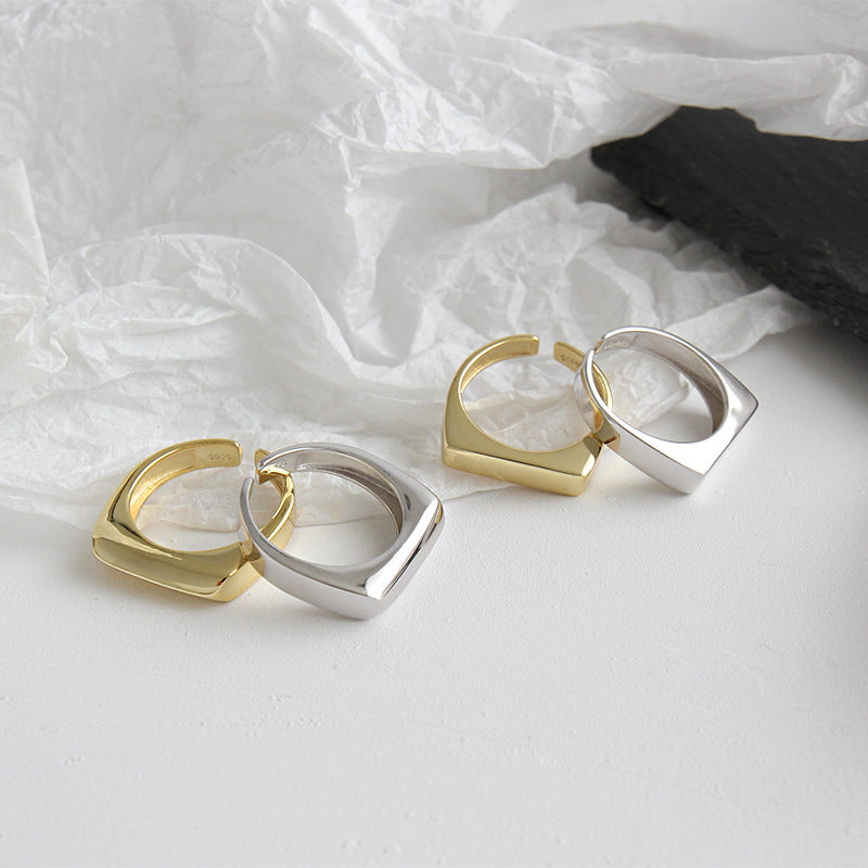 Signet Ring